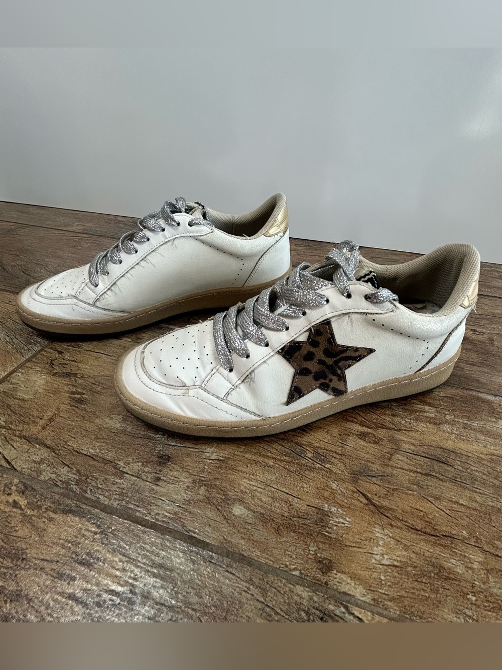 ShuShop White Sneakers with Leopard Star and Metallic Gold Heel